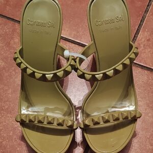 Women's Tan Sandals